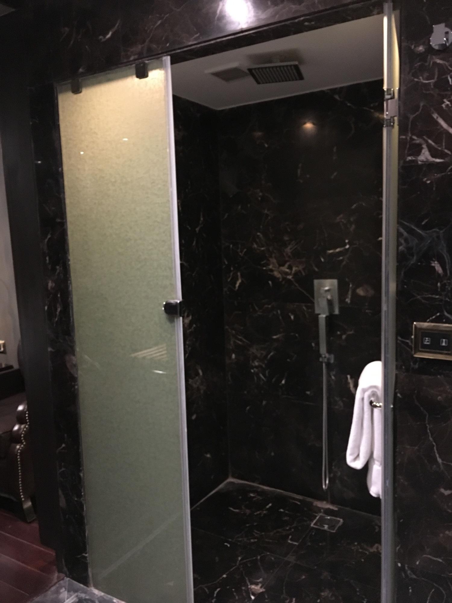 Radisson Blu Hotel Mbd Ludhiana Buitenkant foto