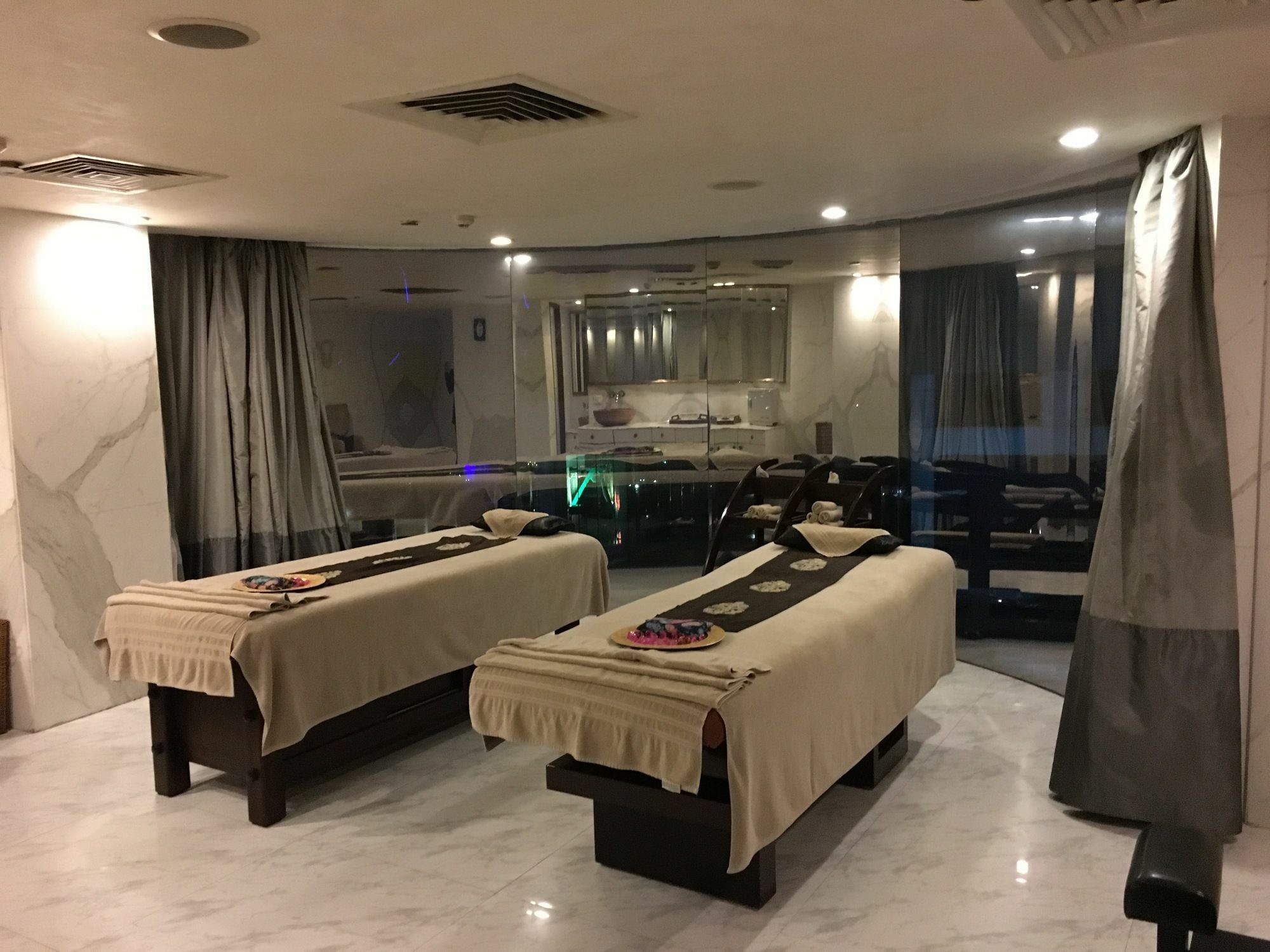 Radisson Blu Hotel Mbd Ludhiana Buitenkant foto