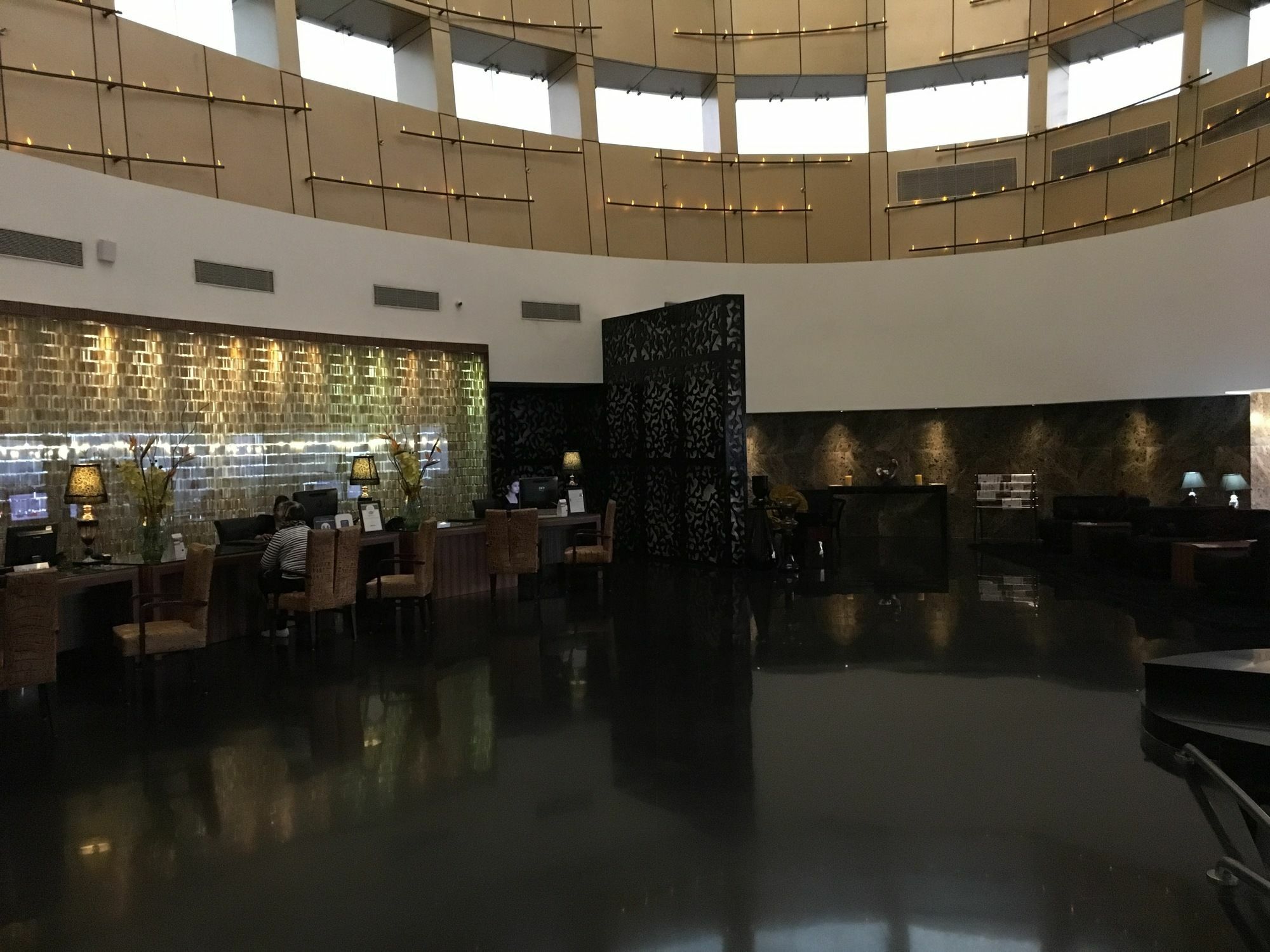 Radisson Blu Hotel Mbd Ludhiana Buitenkant foto