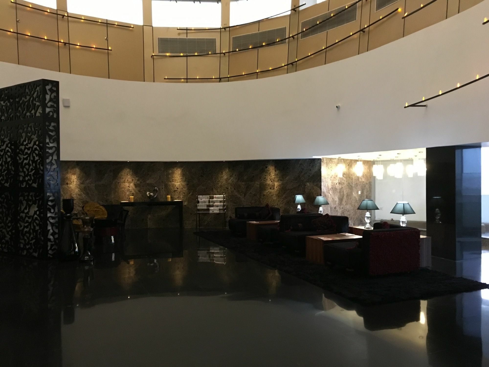 Radisson Blu Hotel Mbd Ludhiana Buitenkant foto